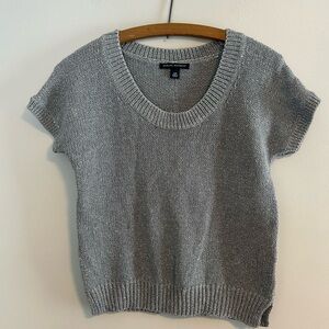 Banana Republic small grey sparkly knit Tshirts vest